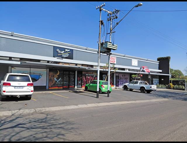 890M² RETAIL FOR SALE IN WONDERBOOM SOUTH